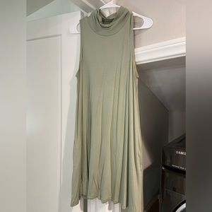 Alya midi dress with pockets